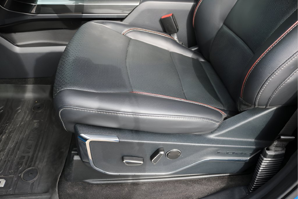 Used 2021 Ford F150 Lariat AWD/4WD image 14