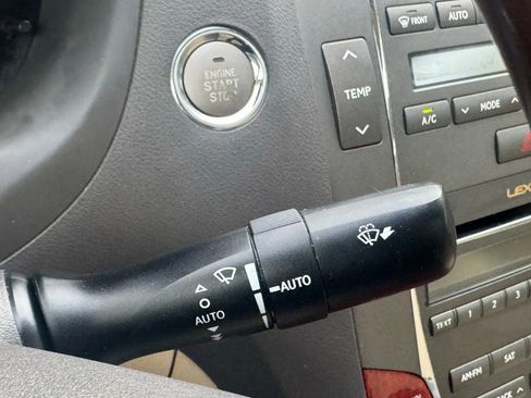 Used 2010 Lexus ES 350 image 30