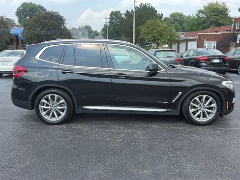 Used 2018 BMW X3 xDrive30i w/ Premium Package AWD/4WD image 4