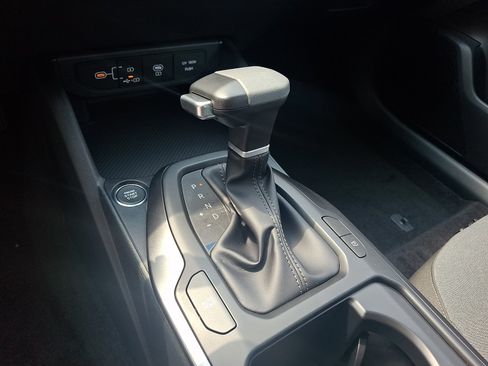 New 2026 Kia K4 FWD image 10