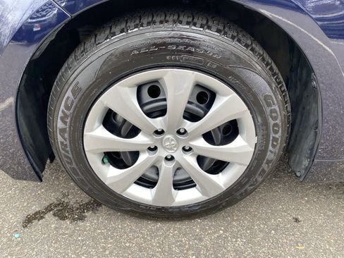 Used 2024 Toyota Corolla LE image 16