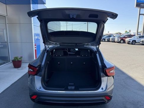 New 2025 Chevrolet Trax RS w/ Driver Confidence Package image 13
