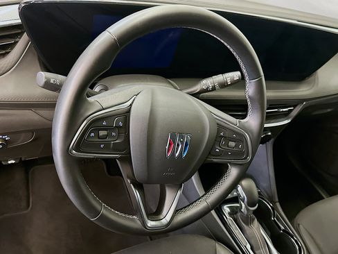 Used 2025 Buick Encore GX Preferred image 18