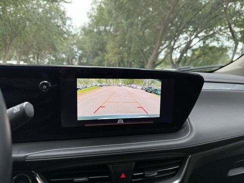 Used 2025 Buick Encore GX Preferred image 17