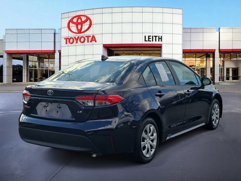 Used 2023 Toyota Corolla LE image 5