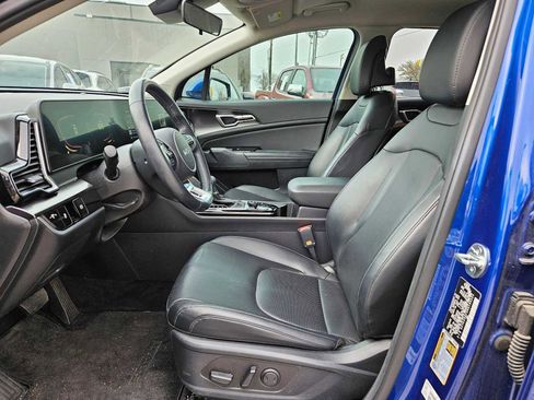 Used 2024 Kia Sportage EX image 15