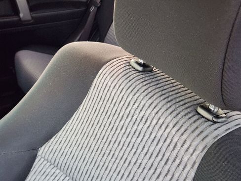 Used 2016 Toyota 4Runner SR5 image 15