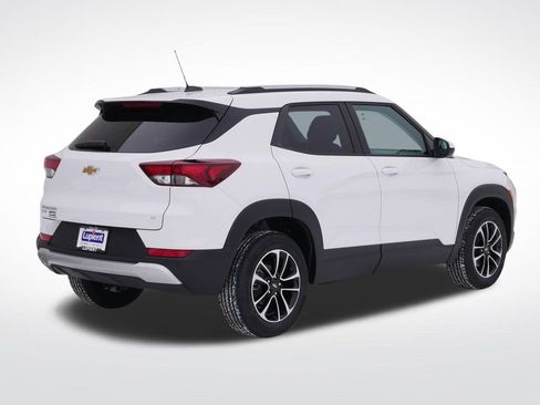 New 2026 Chevrolet TrailBlazer LT w/ Convenience Package AWD/4WD image 4