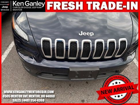 Used 2014 Jeep Cherokee Sport w/ Trailer Tow Group image 13