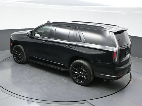 Certified 2022 Cadillac Escalade Sport w/ Touring Package AWD/4WD image 40