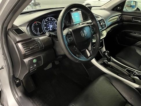 Used 2015 Honda Accord EX-L image 19