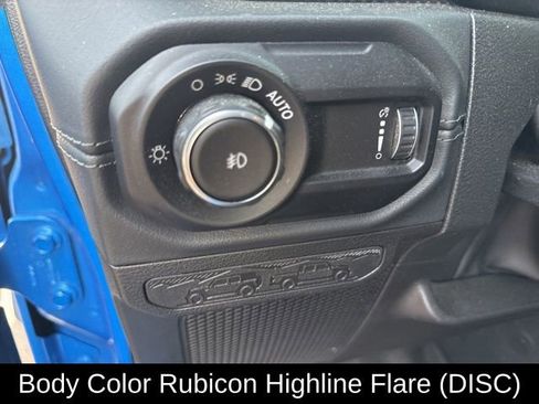 Used 2024 Jeep Wrangler Unlimited Rubicon AWD/4WD image 40