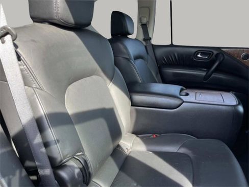 Used 2024 Nissan Armada SL w/ Captain's Chairs Package image 25