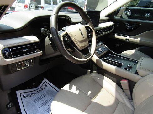 Used 2020 Lincoln Aviator Reserve image 13