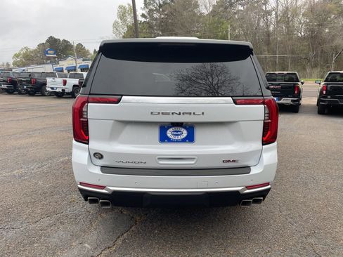 New 2026 GMC Yukon XL Denali image 4