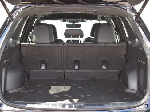 Used 2024 Subaru Forester Wilderness AWD/4WD image 32