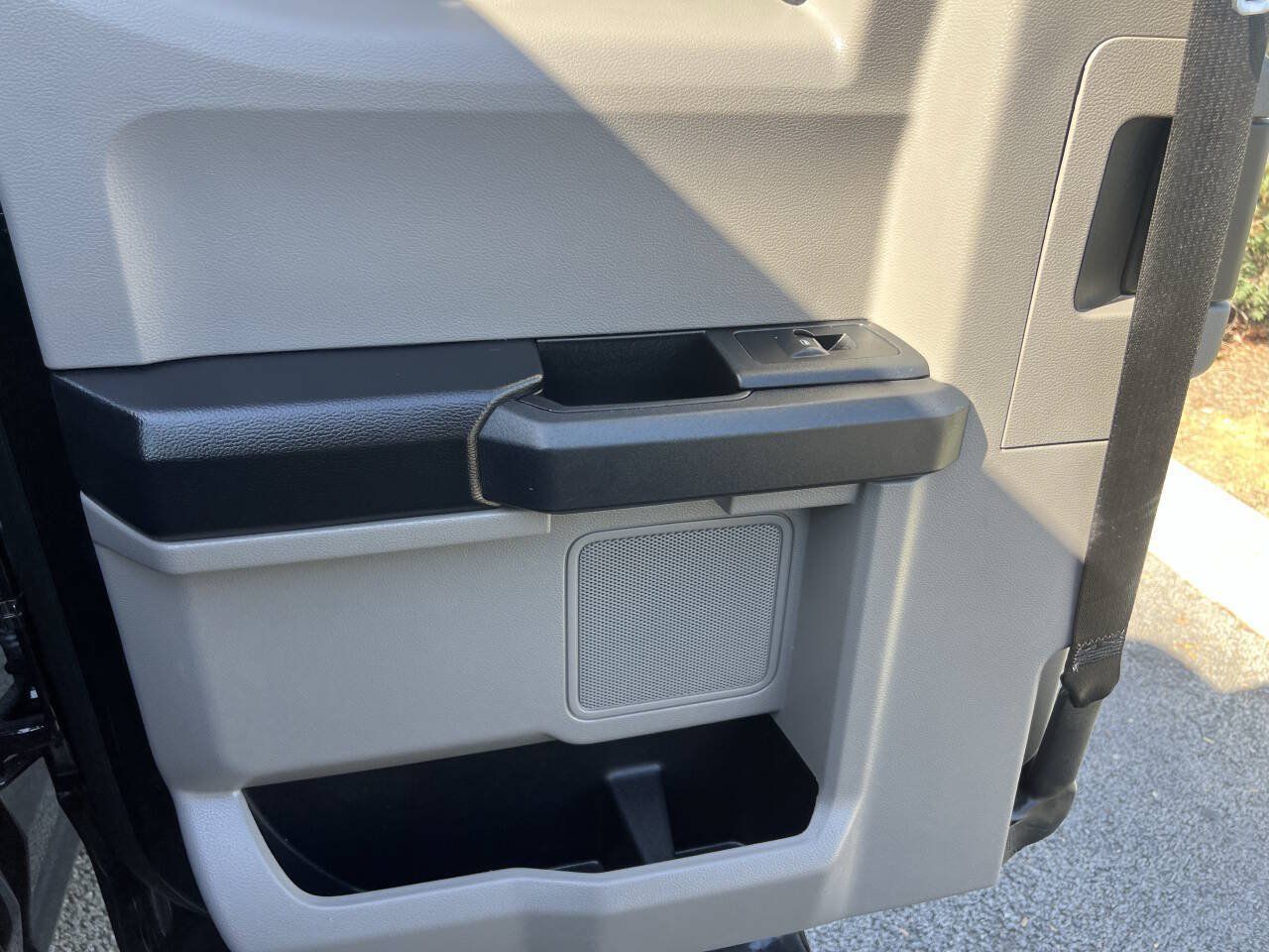 Used 2020 Ford F150 XL w/ Equipment Group 101A Mid RWD image 39