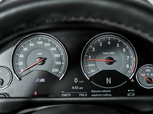 Used 2020 BMW M4 Coupe w/ Competition Package RWD image 22
