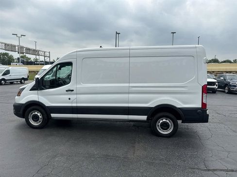 Used 2024 Ford Transit 250 148 Medium Roof RWD image 5