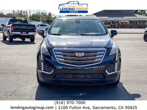Used 2018 Cadillac XT5 Luxury w/ Driver Awareness Package AWD/4WD image 6