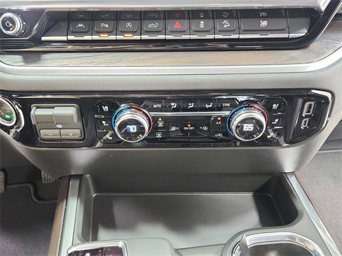 New 2026 GMC Sierra 1500 SLT w/ SLT Premium Plus Package image 36