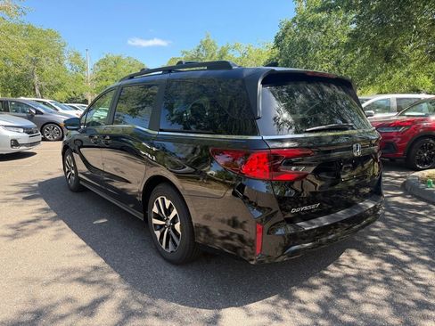 New 2026 Honda Odyssey EX-L image 3