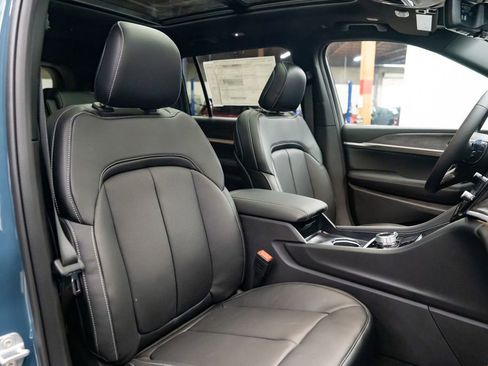 New 2026 Jeep Grand Cherokee L Limited AWD/4WD image 30