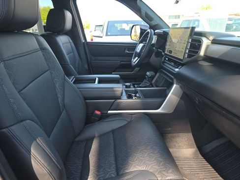 Used 2025 Toyota Tundra Limited w/ TRD Off-Road Package image 11