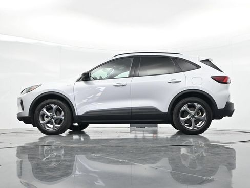Used 2025 Ford Escape ST-Line AWD/4WD image 30