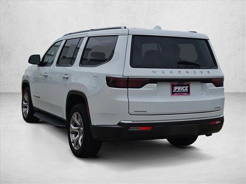 Used 2022 Jeep Wagoneer Series II AWD/4WD image 7
