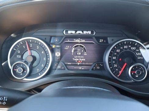 New 2026 RAM 1500 Laramie AWD/4WD image 19