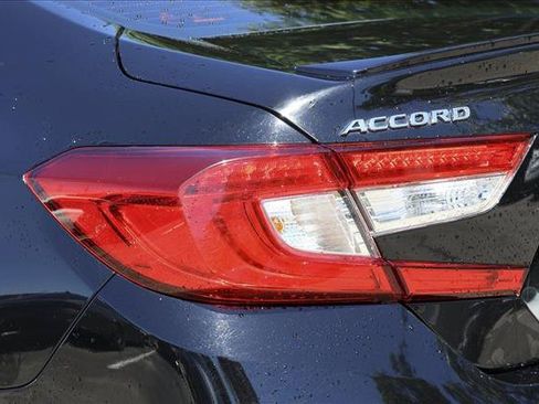 Used 2021 Honda Accord Sport Special Edition image 11