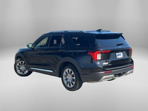 Used 2026 Ford Explorer Platinum AWD/4WD image 2