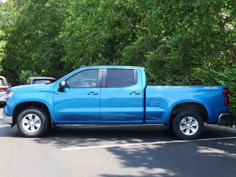 Used 2024 Chevrolet Silverado 1500 LT w/ Protection Package AWD/4WD image 4
