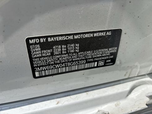 New 2026 BMW 330i Sedan w/ Premium Package RWD image 37