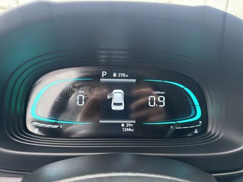 Used 2026 Hyundai Venue SE image 24