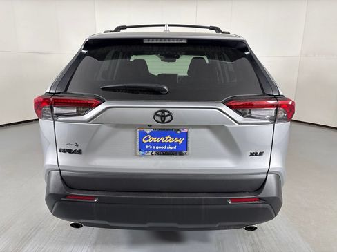 Used 2025 Toyota RAV4 XLE Premium w/ Weather Package FWD image 7
