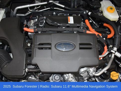 Used 2025 Subaru Forester Touring w/ Touring Package image 7