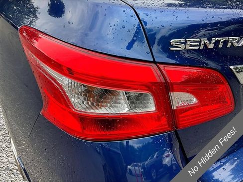 Used 2019 Nissan Sentra S FWD image 22