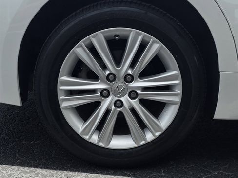 Used 2013 Lexus ES 350 FWD image 41