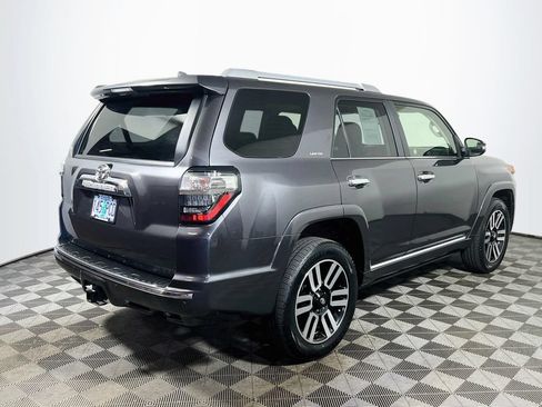Used 2023 Toyota 4Runner Limited AWD/4WD image 7