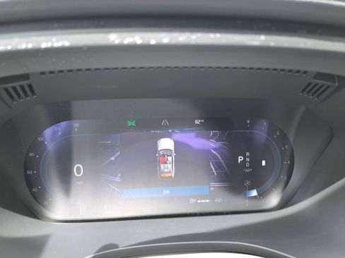 Used 2022 Volvo XC60 B5 Inscription w/ Climate Package image 9