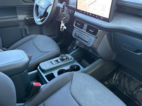 New 2025 Ford Maverick XL image 14