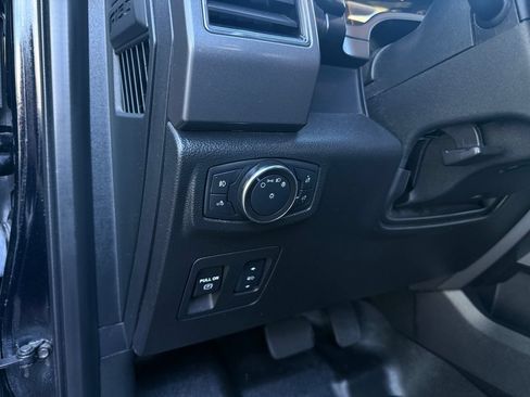 Used 2018 Ford F150 XLT w/ Equipment Group 302A Luxury AWD/4WD image 24
