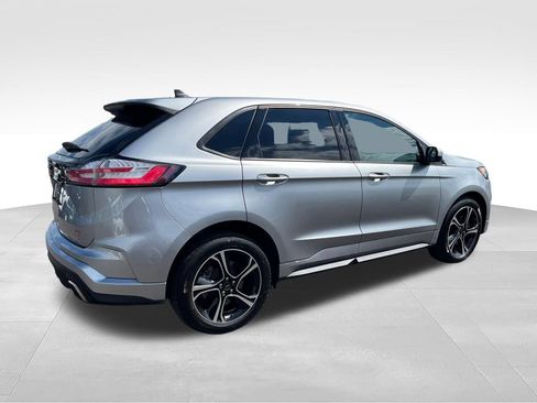 Used 2020 Ford Edge ST w/ Cold Weather Package AWD/4WD image 6
