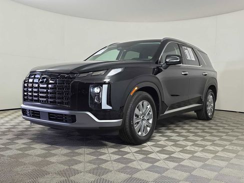 Used 2023 Hyundai Palisade SEL w/ Cargo Package image 4