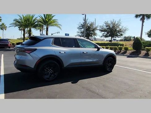 New 2026 Chevrolet Equinox EV LT w/ Comfort Package image 27