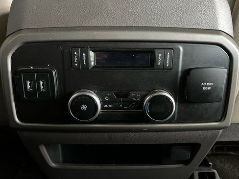 Used 2019 Ford Expedition XLT w/ Equipment Group 202A image 21