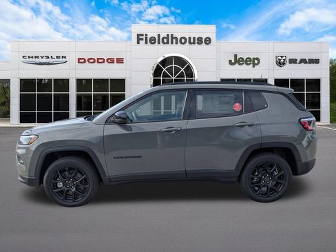 New 2026 Jeep Compass Latitude AWD/4WD image 11