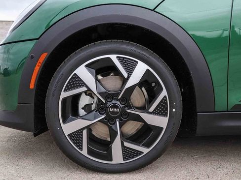 New 2026 MINI Cooper 2-Door Hardtop image 12